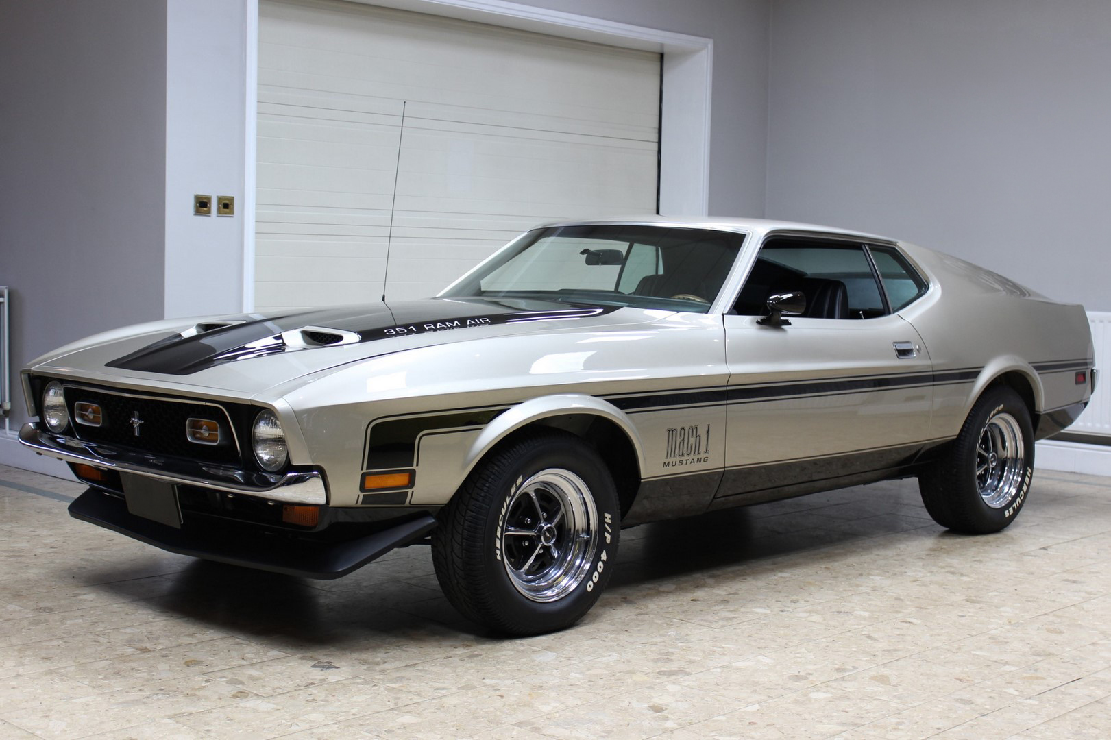 1971 Ford Mustang Mach 1 - Image 4