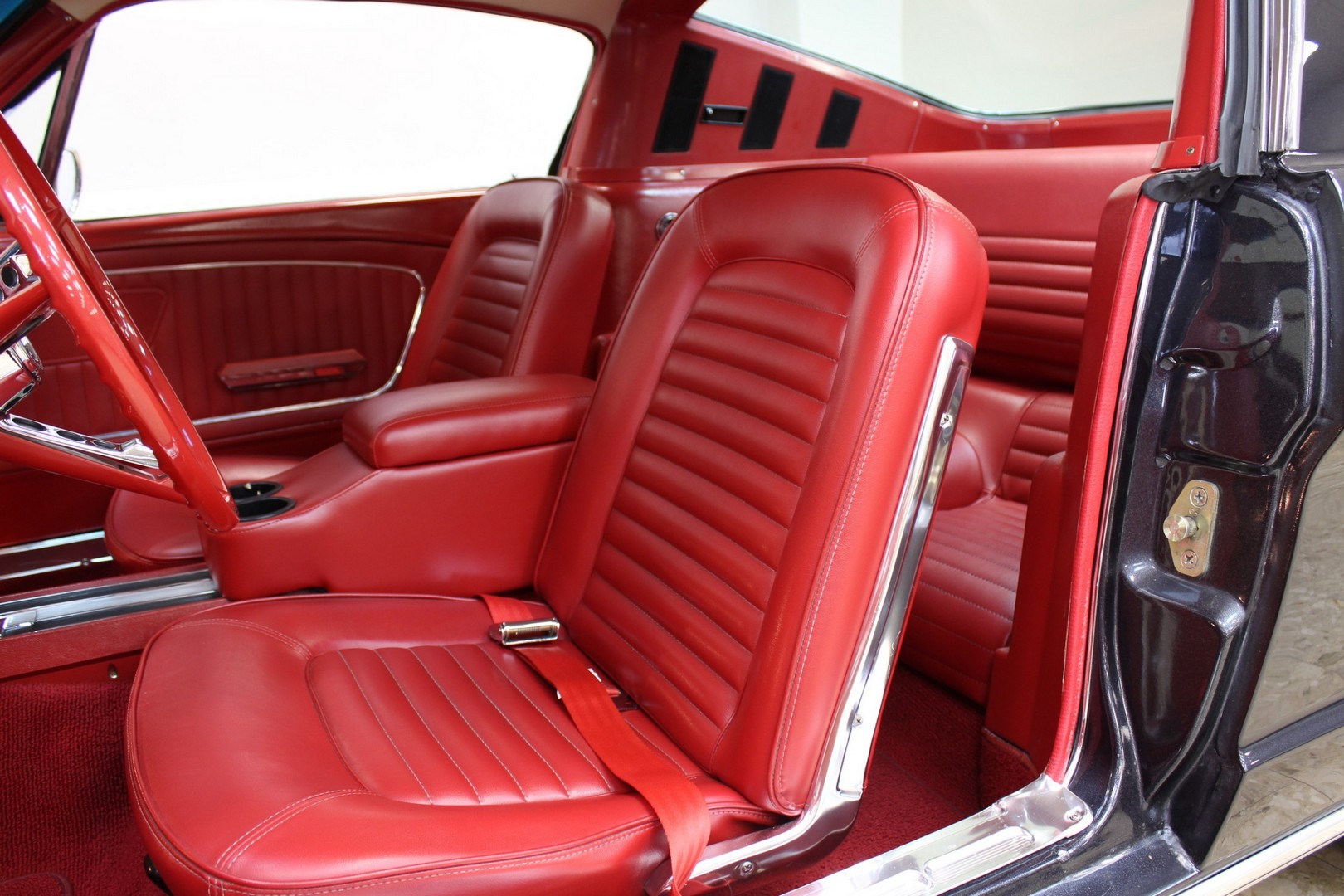 1965 Ford Mustang Fastback - Image 16