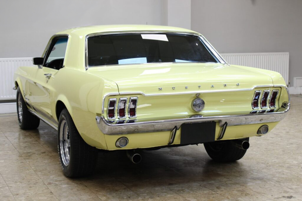 1967 Ford Mustang - Image 12