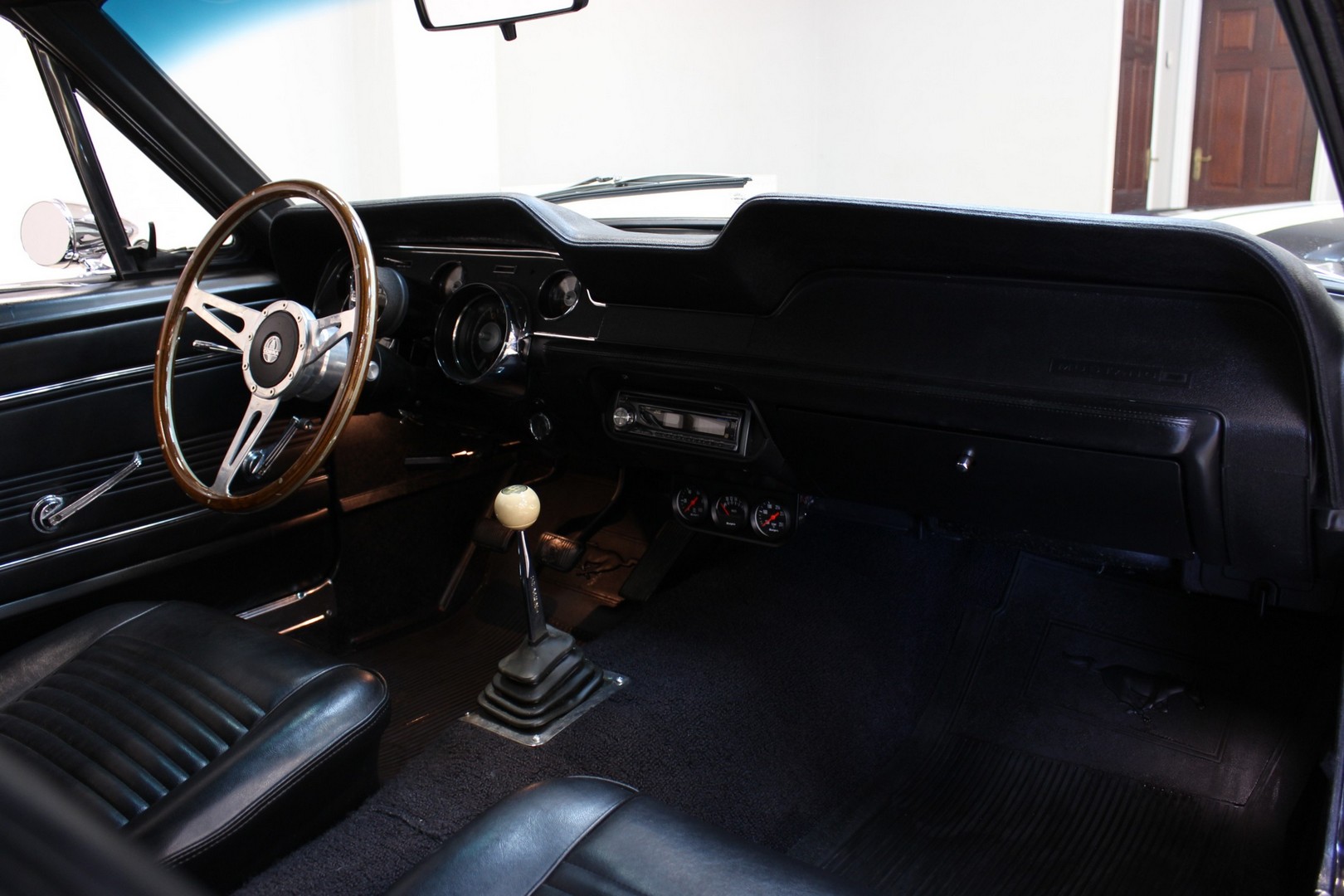 1967 Ford Mustang Fastback GT - Image 12