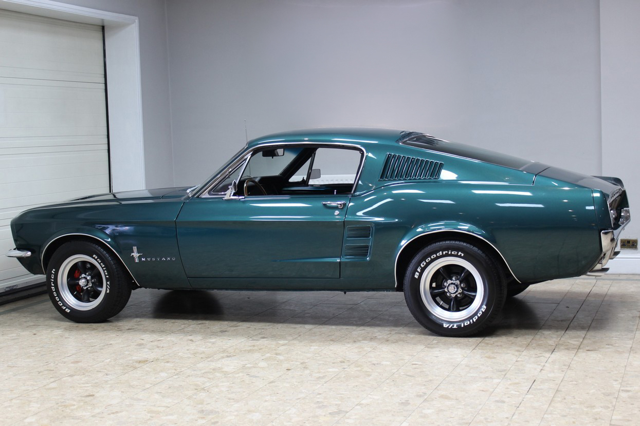 1967 Ford Mustang Fastback GTA - Image 12